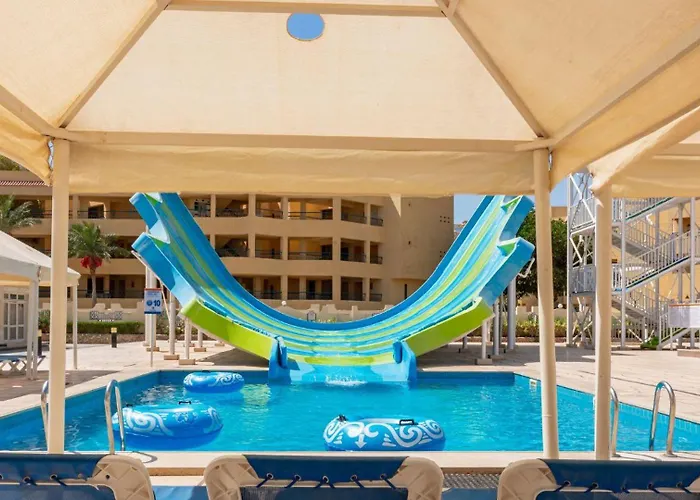 Sunny Days Mirette Family Resort